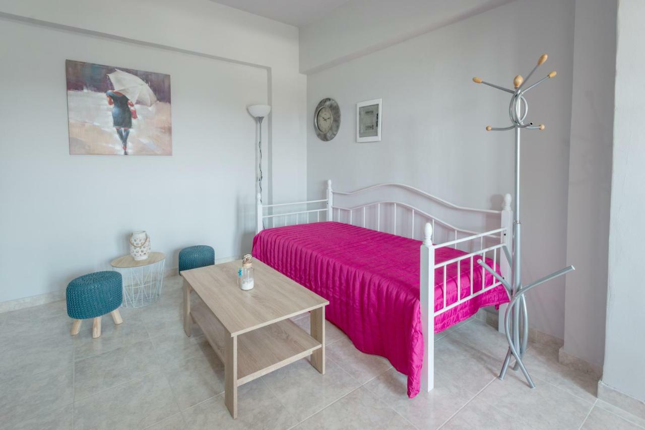 Paulsia Apartments Psinthos 外观 照片