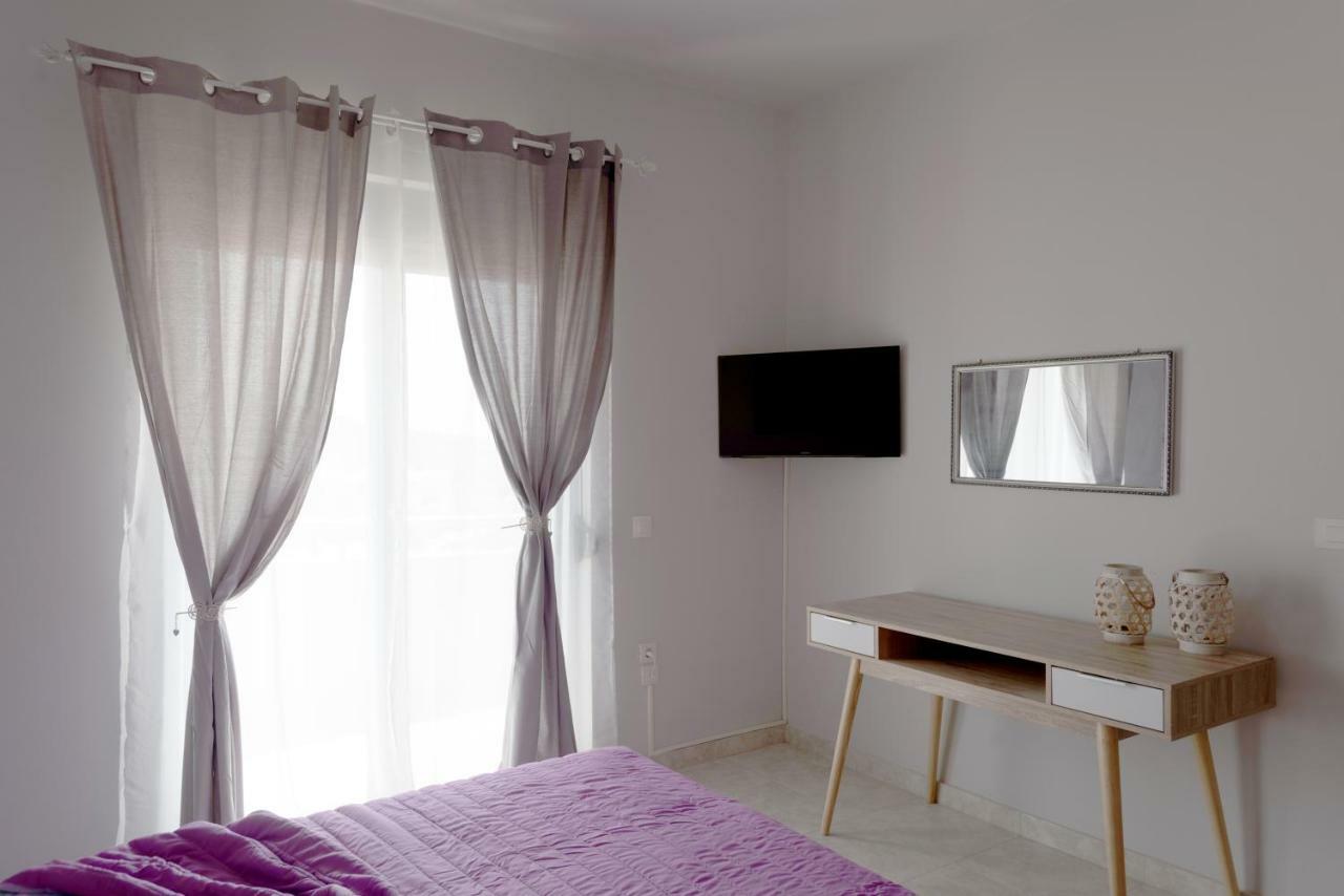 Paulsia Apartments Psinthos 外观 照片