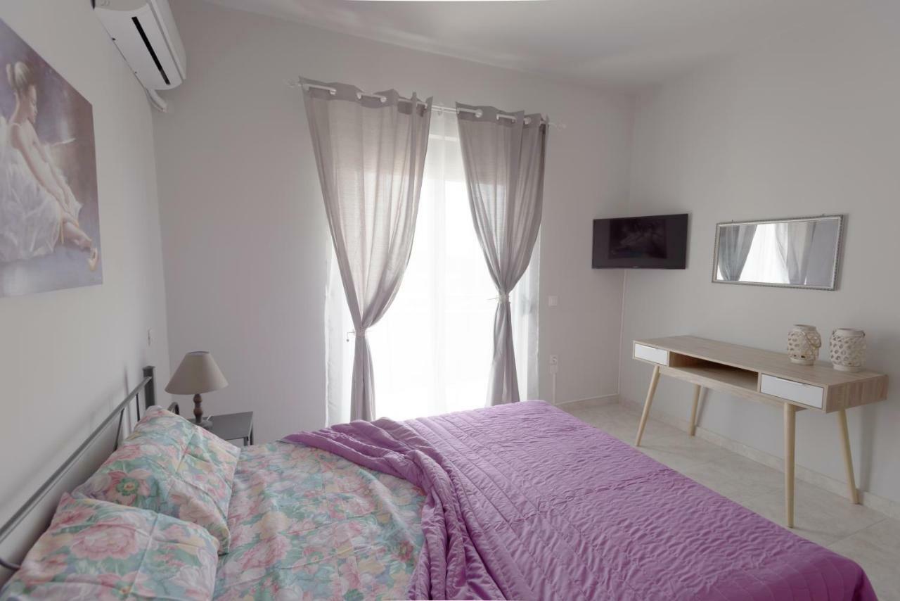 Paulsia Apartments Psinthos 外观 照片